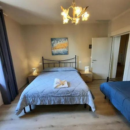 Apartment Esmera *