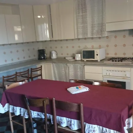 Esmera Apartment *