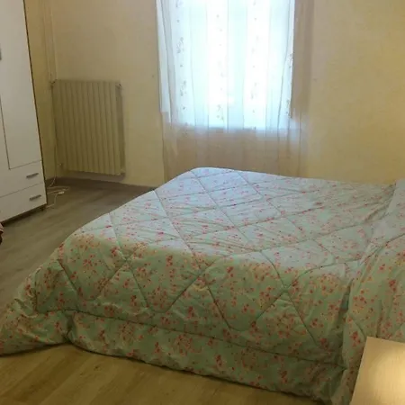 Esmera Desenzano del Garda