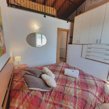 Esmera Apartment *
