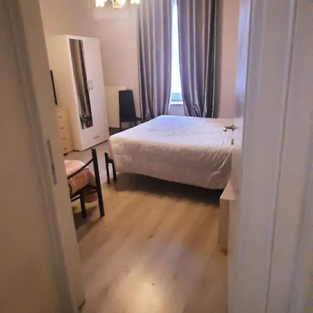 Apartament Esmera