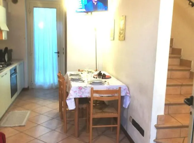 Esmera Apartament