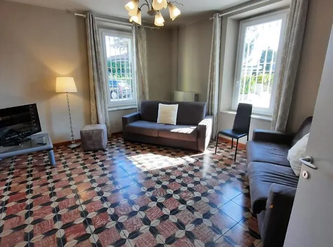Esmera Apartament Desenzano del Garda