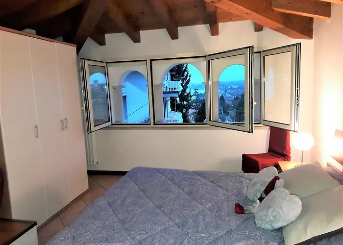 Apartament Esmera *