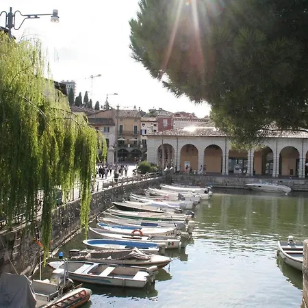 Daire Esmera Desenzano del Garda